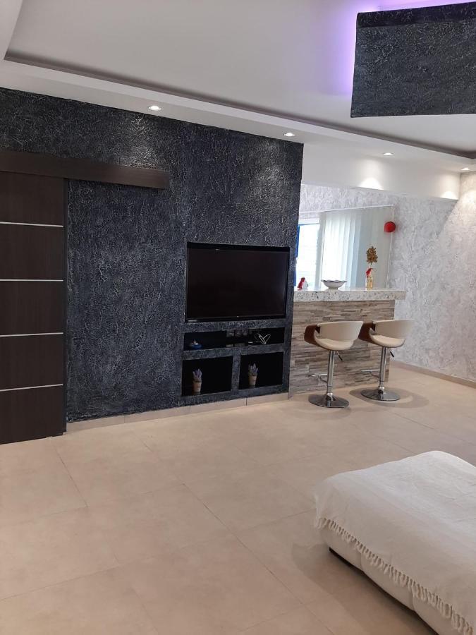 2 Bedroom Apartment-Mediterranean Type 파포스 외부 사진